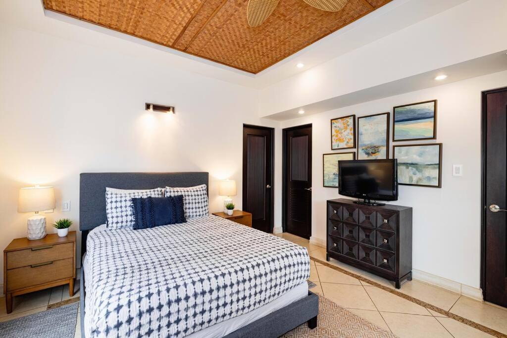 Playa Palapa~Steps From The Ocean! Apartment Tamarindo Exterior photo