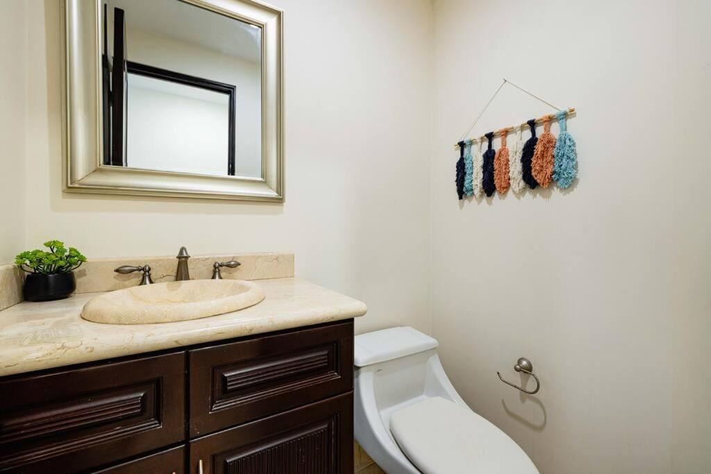 Playa Palapa~Steps From The Ocean! Apartment Tamarindo Exterior photo