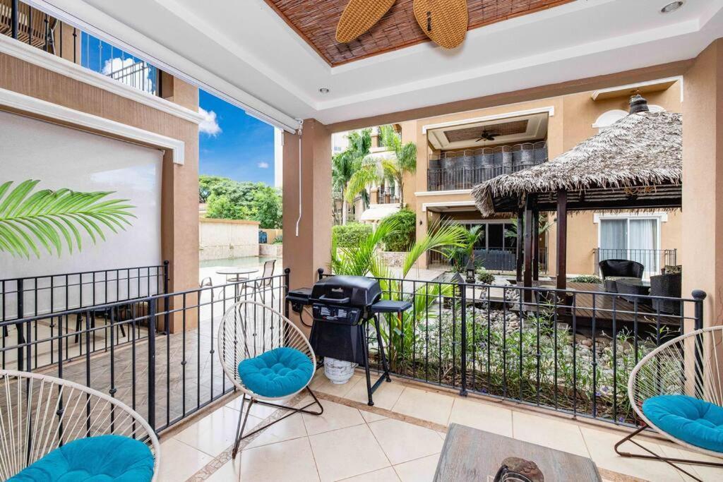Playa Palapa~Steps From The Ocean! Apartment Tamarindo Exterior photo