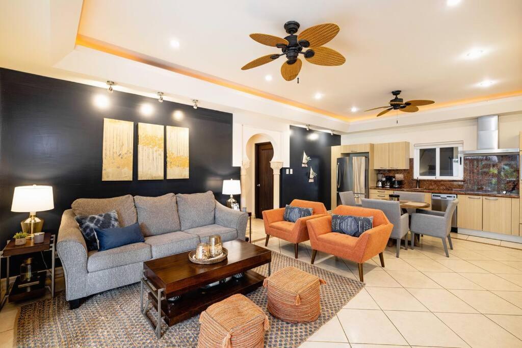 Playa Palapa~Steps From The Ocean! Apartment Tamarindo Exterior photo
